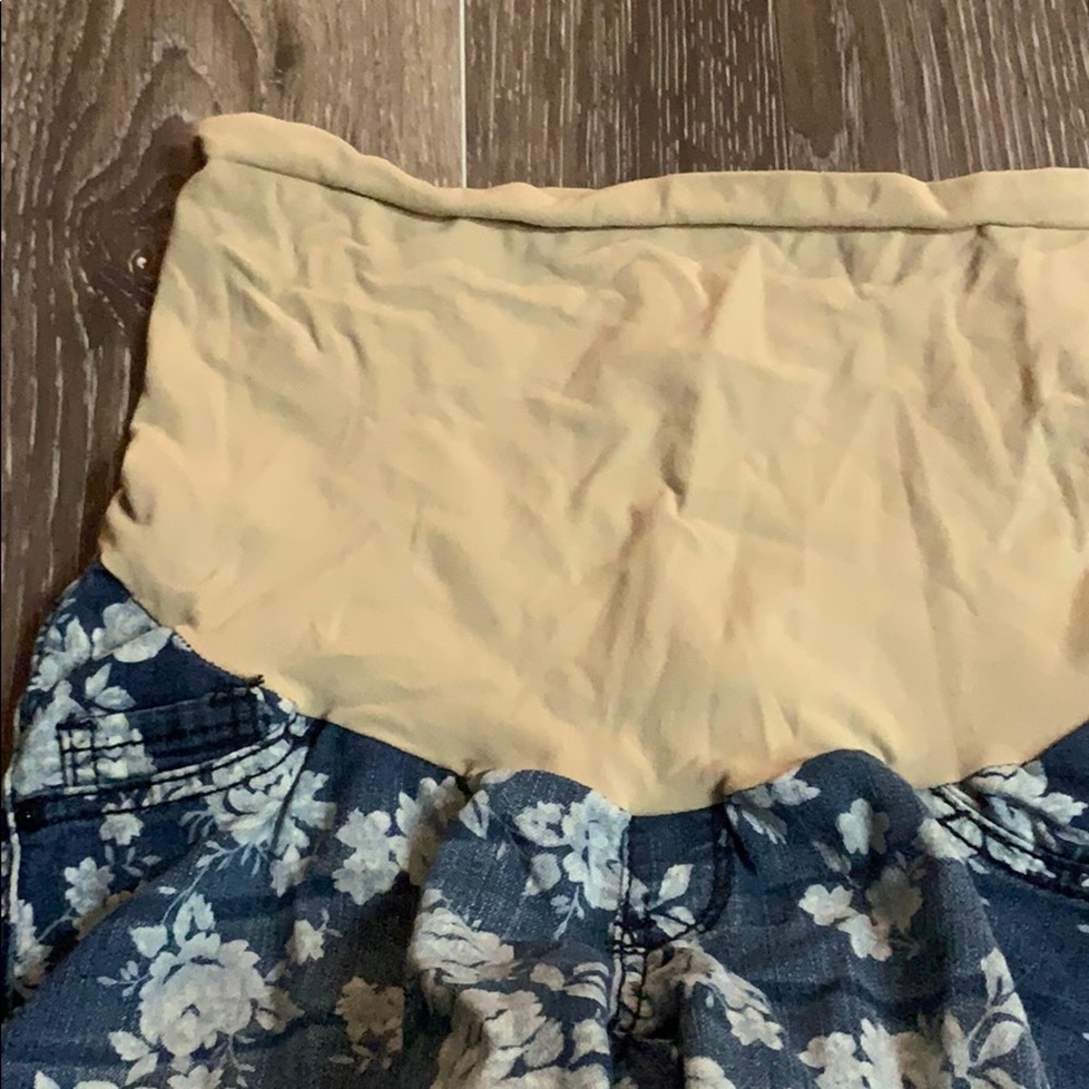 Maternity pants - Picture 2 of 3